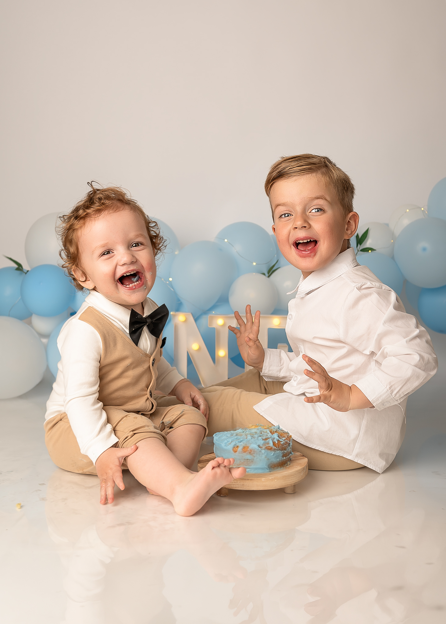 What Really Happens During a Smash Cake Photoshoot? | Dundee Smash Cake Photography