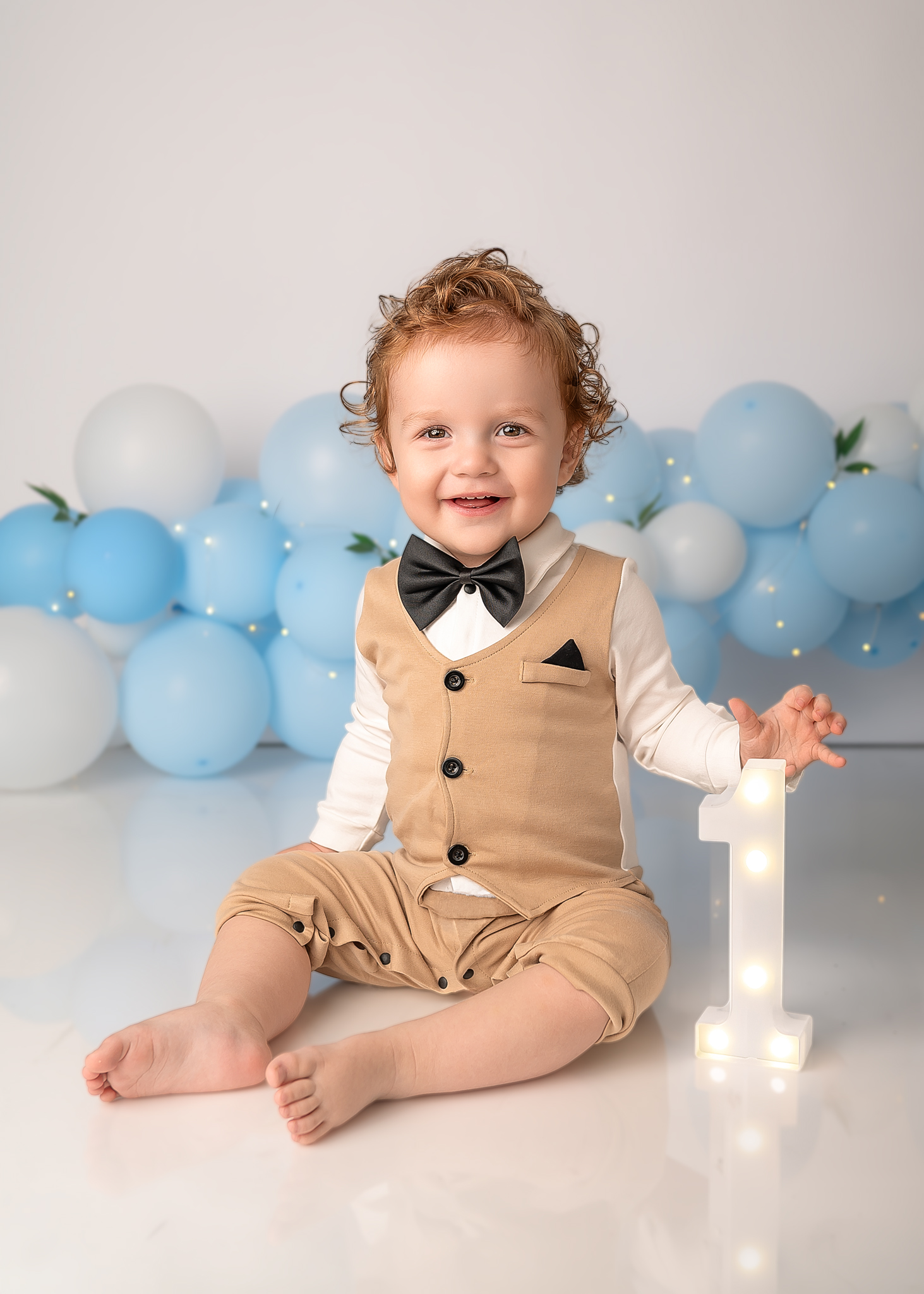 What Really Happens During a Smash Cake Photoshoot? | Dundee Smash Cake Photography