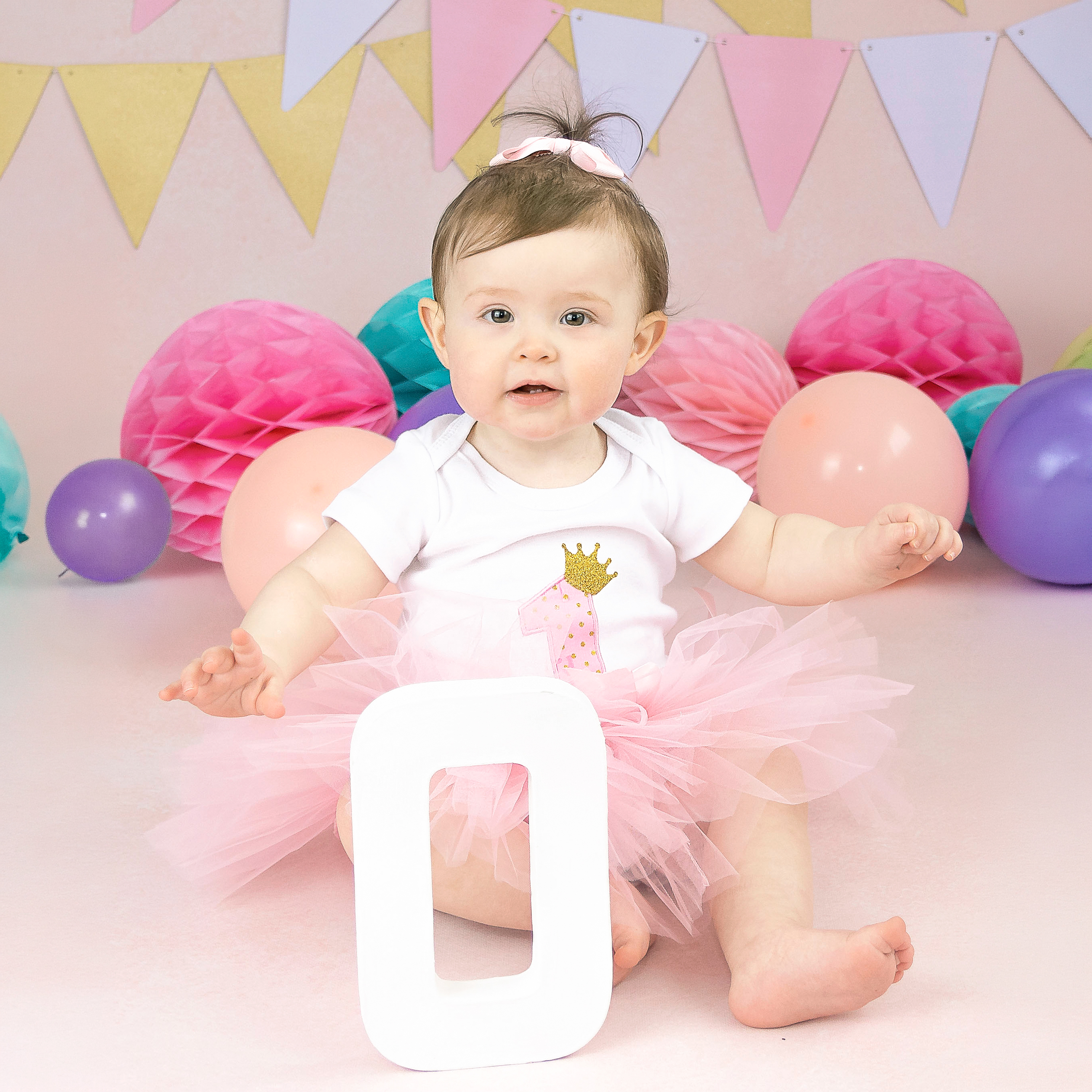 First birthday cake smash session